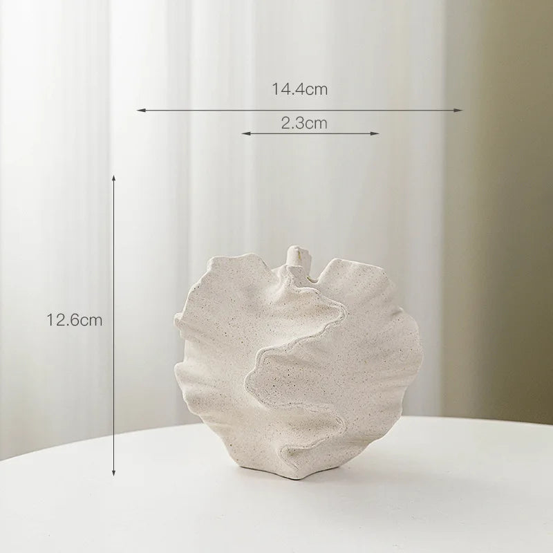Art Minimalist Vase Ornament Ceramic Coral Vase Nordic White Hotal Office Living Room Desktop Center Decoration
